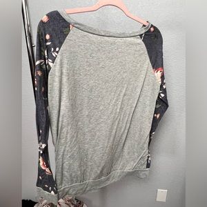 Floral long sleeve blouse